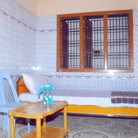 سريكالاهاستي Sri Kanya Residency المظهر الخارجي الصورة